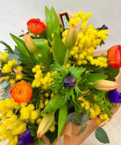 Alternative view of Bouquet Printanier <br>BPT004