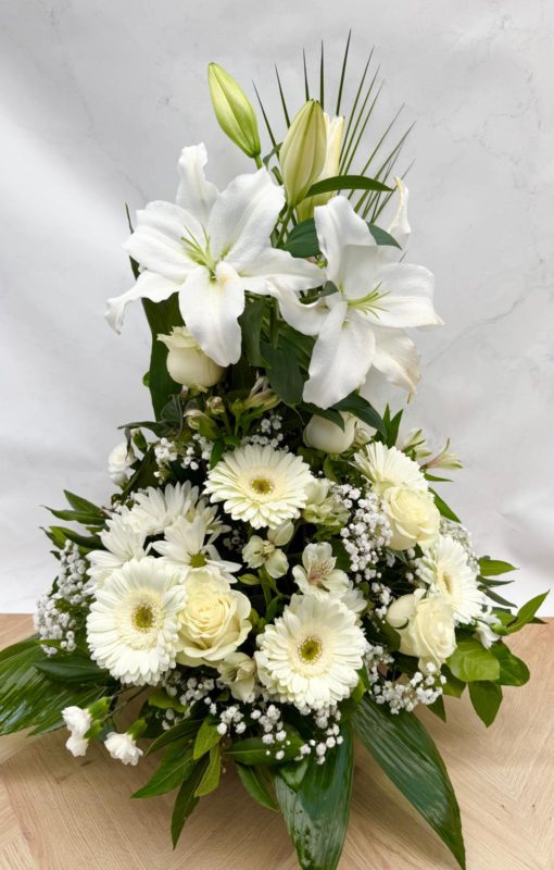 Arrangement forme haute blanc   <br> Réf : DAE005